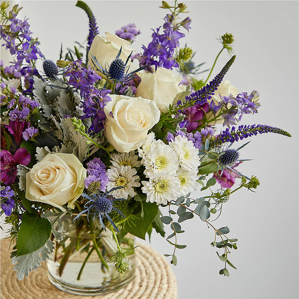 Shooting Star Bouquet – HOLLOW TREE GIFTS & FLORAL LLC, Cascade IA