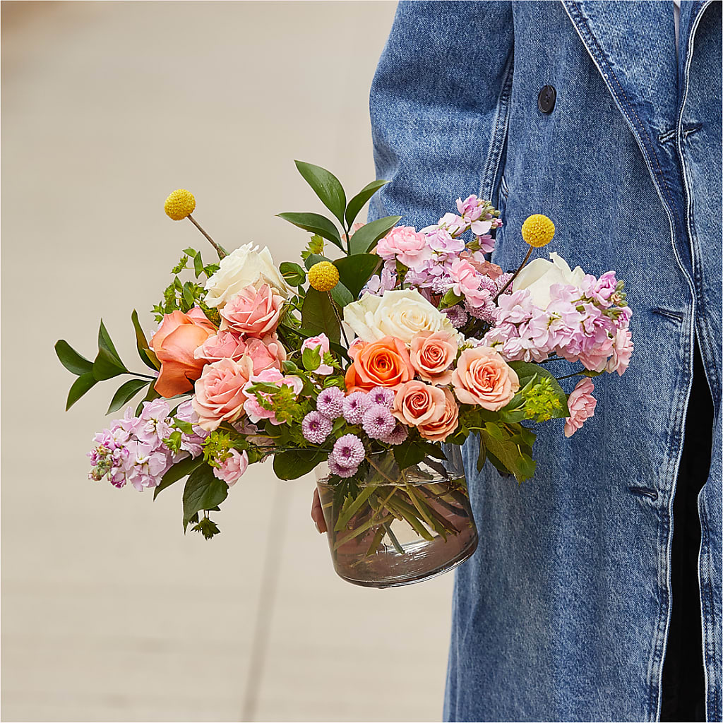 French Market Bouquet – HOLLOW TREE GIFTS & FLORAL LLC, Cascade IA