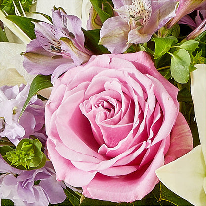 Daydreamer Bouquet – HOLLOW TREE GIFTS & FLORAL LLC, Cascade IA