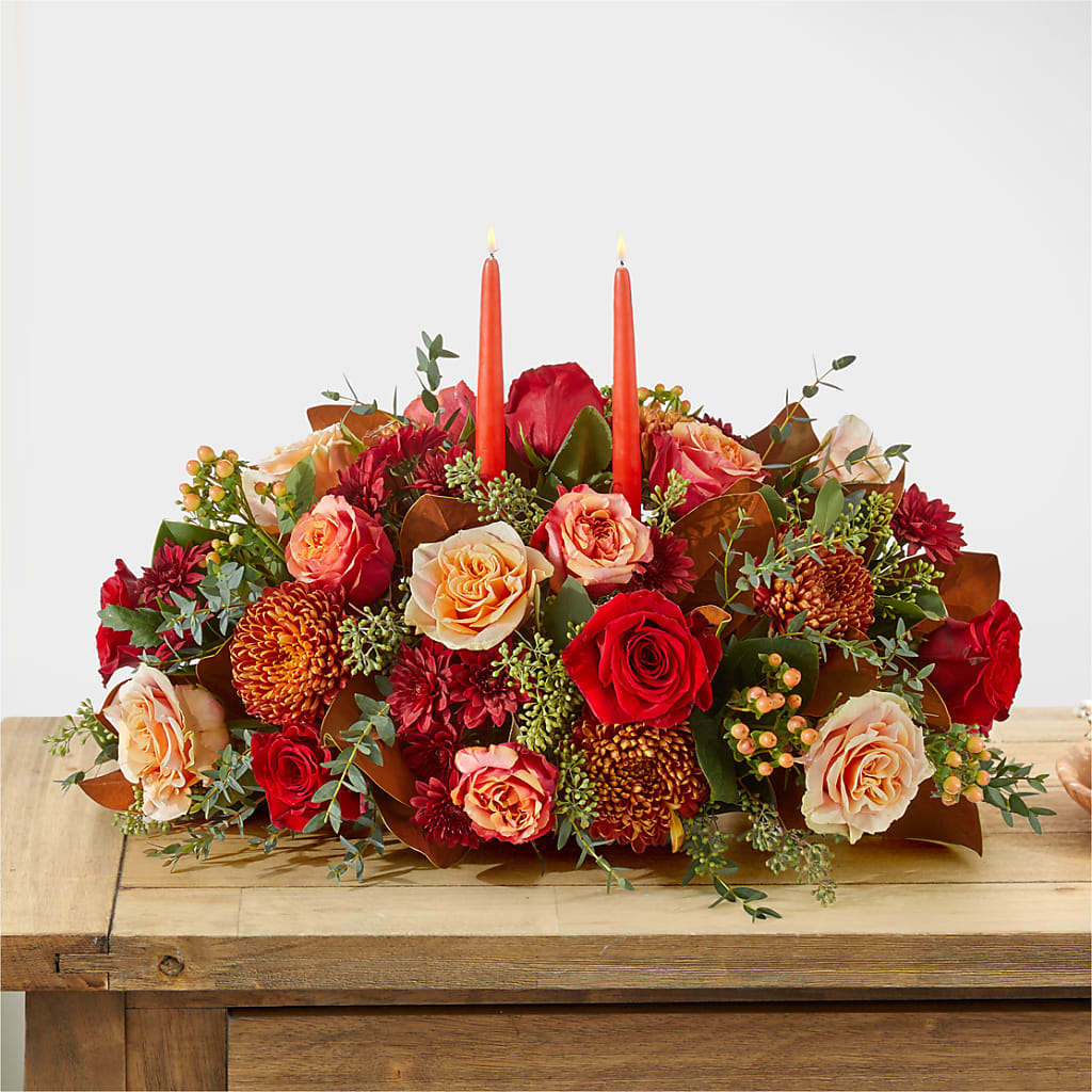 Gather Near Centerpiece – HOLLOW TREE GIFTS & FLORAL LLC, Cascade IA