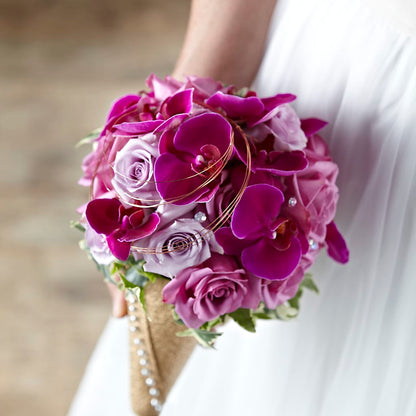 Breathless Bouquet – HOLLOW TREE GIFTS & FLORAL LLC, Cascade IA