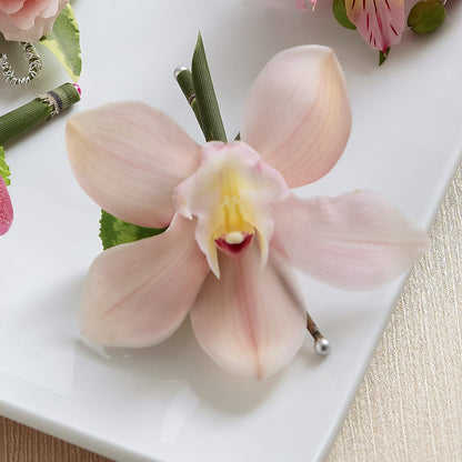 Pink Cymbidium Boutonniere – HOLLOW TREE GIFTS & FLORAL LLC, Cascade IA