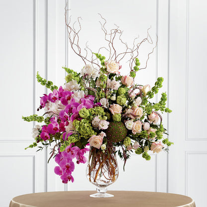 Soft Sophistication Arrangement – HOLLOW TREE GIFTS & FLORAL LLC, Cascade IA