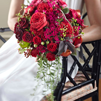 Pure Grace Bouquet – HOLLOW TREE GIFTS & FLORAL LLC, Cascade IA