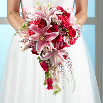 Lily & Rose Bouquet – HOLLOW TREE GIFTS & FLORAL LLC, Cascade IA