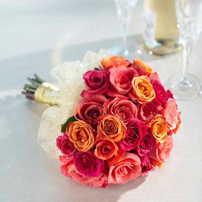 Sweet Roses Bouquet – HOLLOW TREE GIFTS & FLORAL LLC, Cascade IA