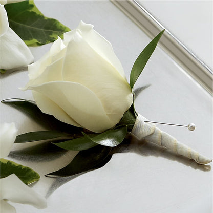 White Rose Boutonniere – HOLLOW TREE GIFTS & FLORAL LLC, Cascade IA
